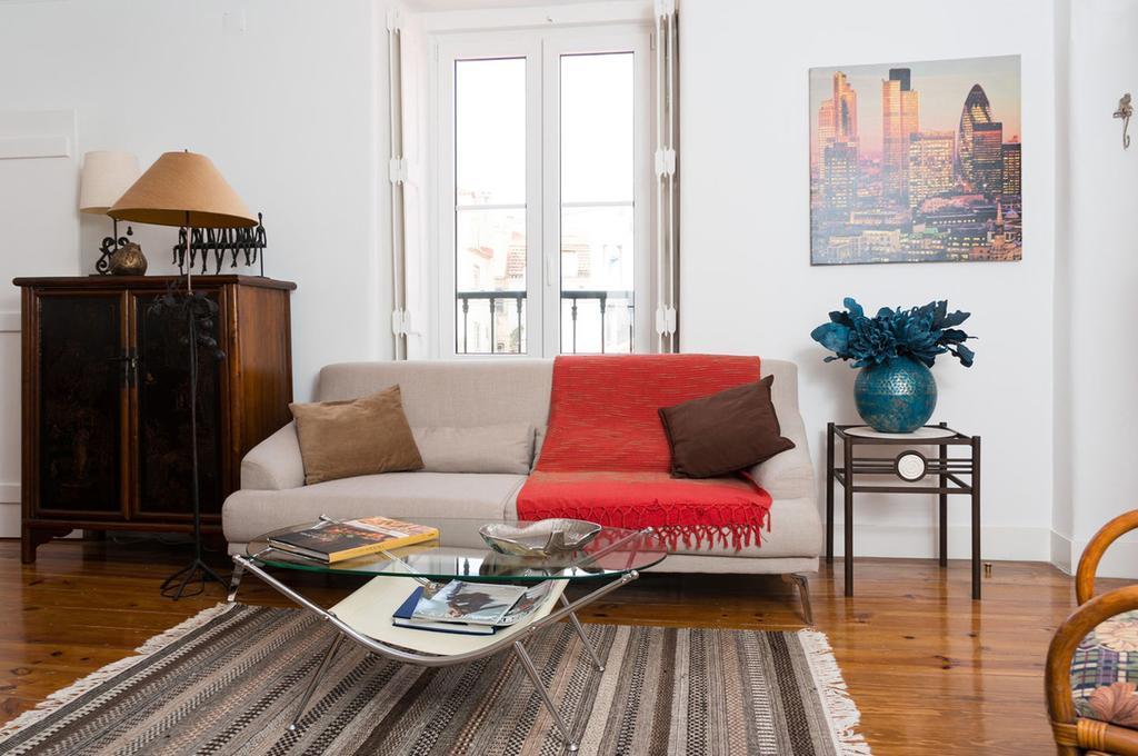 Stylish Lisbon Apartment In Alfama Exterior foto
